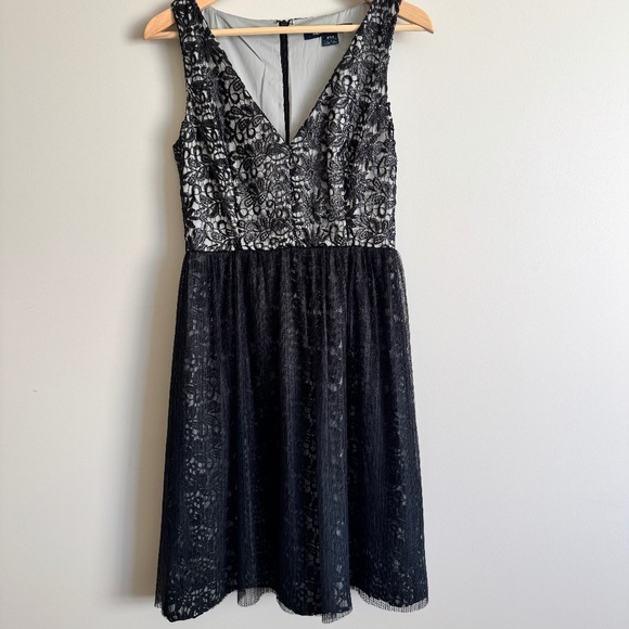 French Connection Black Lace Dress Size 4 - Picture 1 of 9